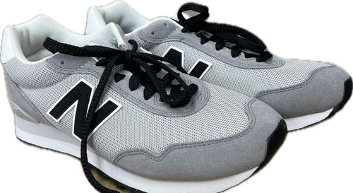Vist Large View of Product Image Which is Used New Balance Casual Shoes 10