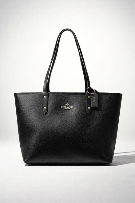 Vist Large View of Product Image Which is Used Coach Xlarge Leather Handbag