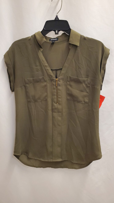 Vist Large View of Product Image Which is Used Express Sleeveless Top S-4/6