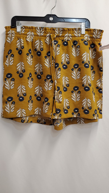 Vist Large View of Product Image Which is Used Mud Pie Shorts 12-31
