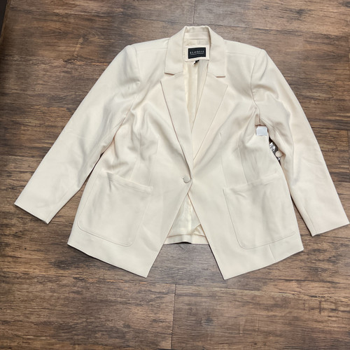 Vist Large View of Product Image Which is Used Eloquii Blazer 1X-18