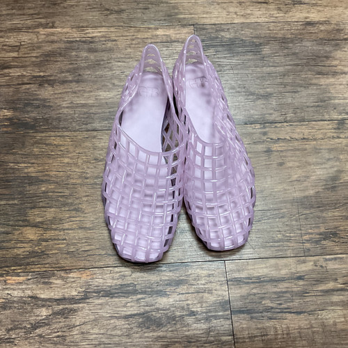 Vist Large View of Product Image Which is Used Gb Gianni Bini Sandals 8