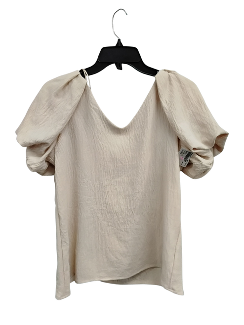 Vist Large View of Product Image Which is Used Daytrip Short Sleeve Top S-4/6