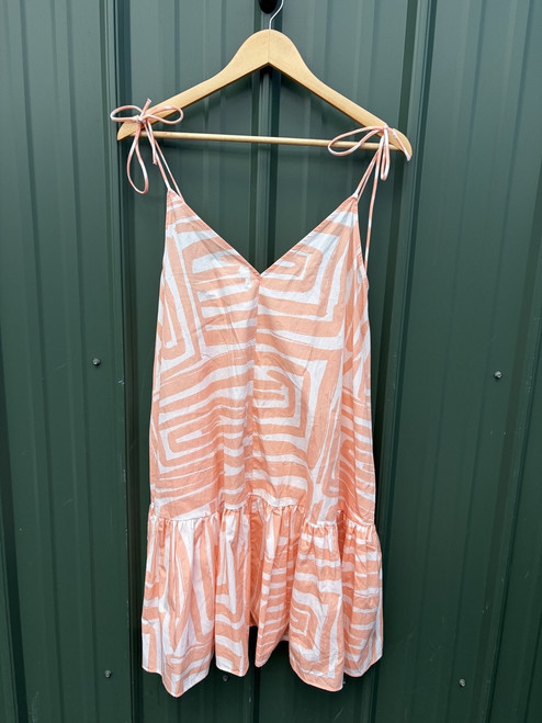 Vist Large View of Product Image Which is Used Maeve Short Dress B M-8/10