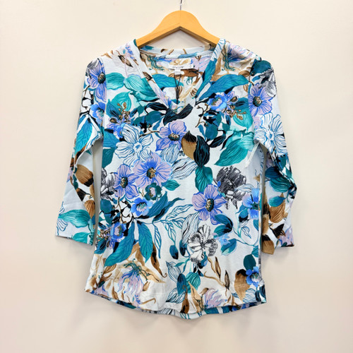 Vist Large View of Product Image Which is Used Chico's Short Sleeve Top S-4/6