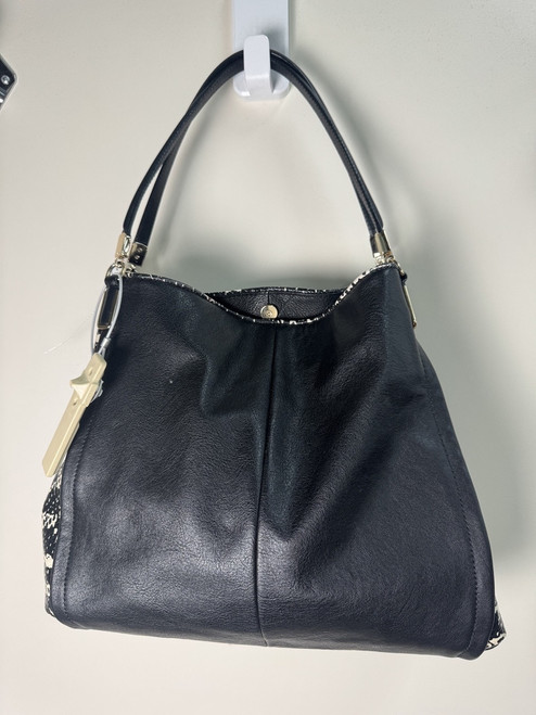 Vist Large View of Product Image Which is Used Coach Large Leather Handbag