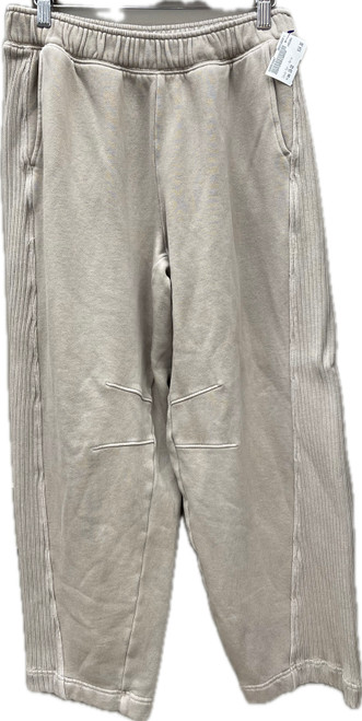 Vist Large View of Product Image Which is Used Aerie Casual Pant 10-30