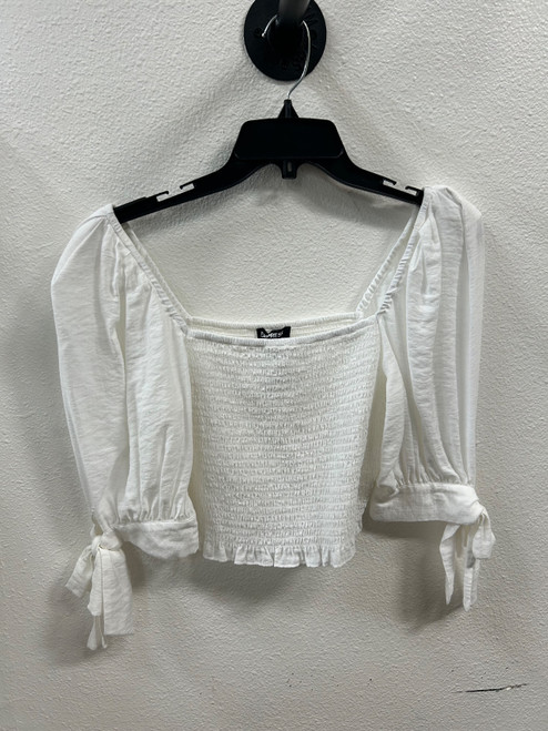 Vist Large View of Product Image Which is Used Express Short Sleeve Top S-4/6