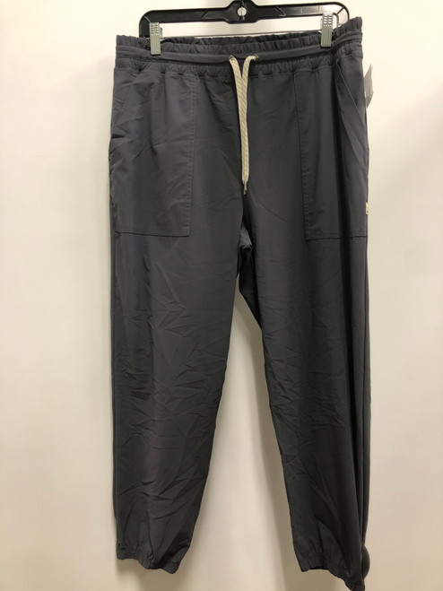 Vist Large View of Product Image Which is Used Vuori Active Pant XL 16/33