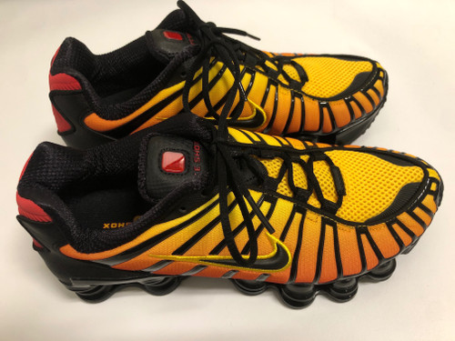 Vist Large View of Product Image Which is Used Nike Men’s Performance Shoes 7