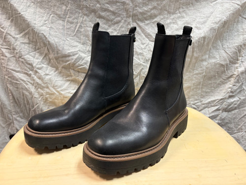 Vist Large View of Product Image Which is Used Sam Edelman Ankle Boots 9.5