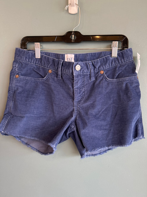 Vist Large View of Product Image Which is Used Gap Shorts 4-27