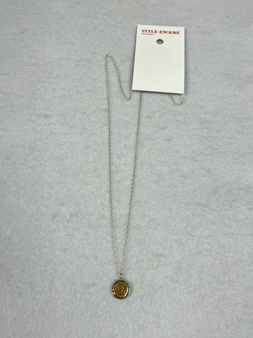 Vist Large View of Product Image Which is Used Silpada Necklace