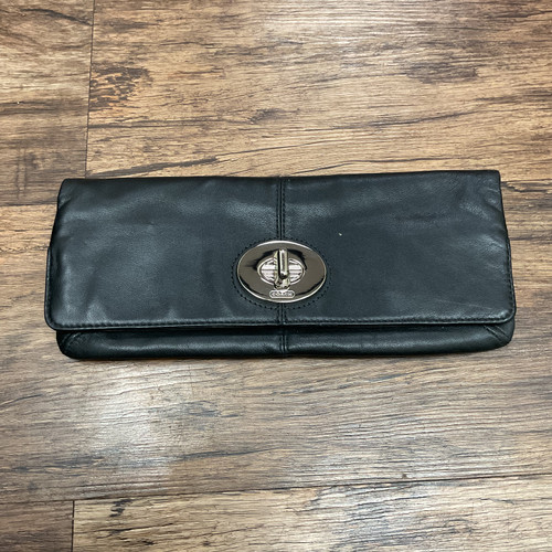 Vist Large View of Product Image Which is Used Coach Leather Wristlet