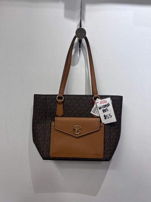 Vist Large View of Product Image Which is Used Michael Michael Kors Large Leather Handbag