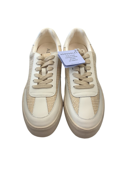 Vist Large View of Product Image Which is Used Aerosoles Casual Shoes 9.5
