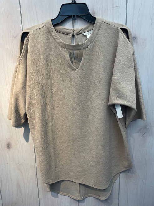 Vist Large View of Product Image Which is Used Cato Short Sleeve Top S-4/6