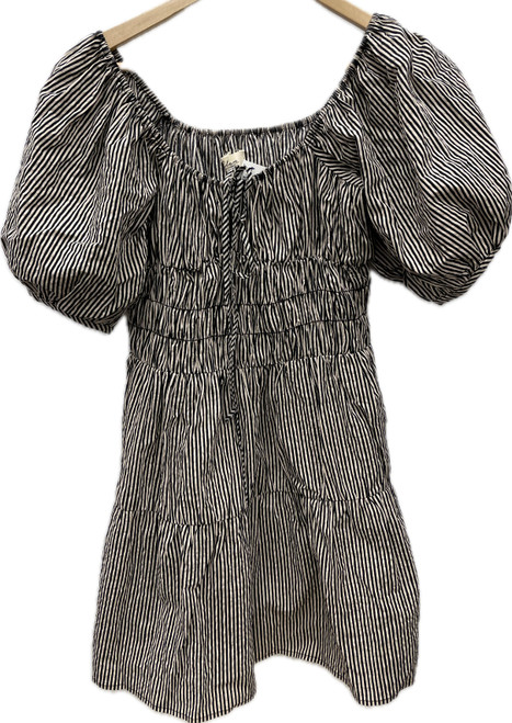 Vist Large View of Product Image Which is Used Elan Short Dress F S-4/6