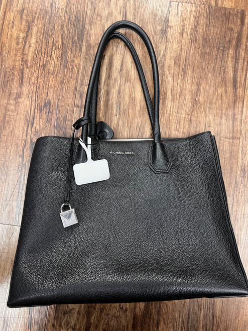 Vist Large View of Product Image Which is Used Michael Michael Kors Large Leather Handbag
