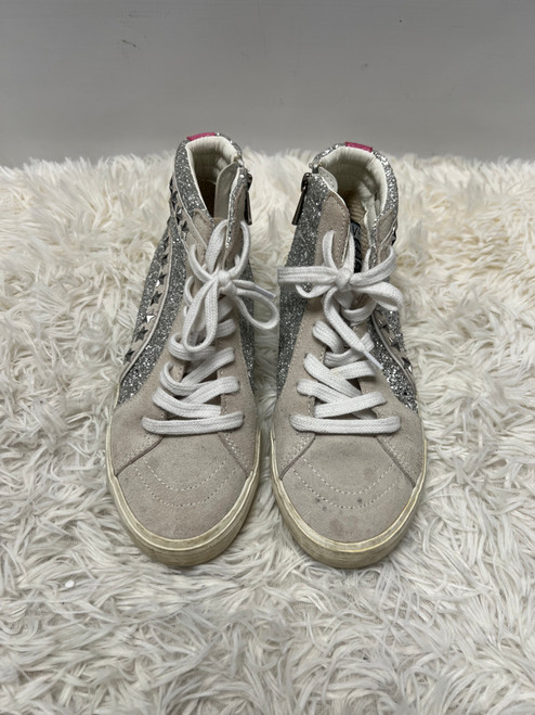 Vist Large View of Product Image Which is Used Vintage Havana Casual Shoes 7.5