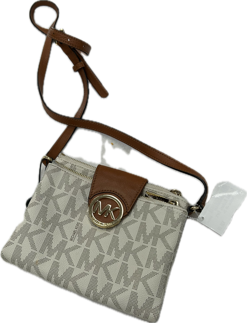 Vist Large View of Product Image Which is Used Michael Michael Kors Small Handbag