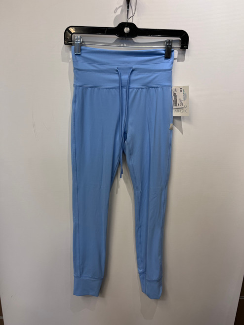 Vist Large View of Product Image Which is Used Vuori Active Leggings 4-27