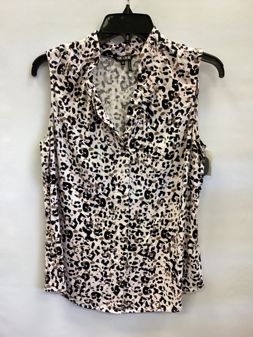 Vist Large View of Product Image Which is Used Nic & Zoe Sleeveless Top M-8/10