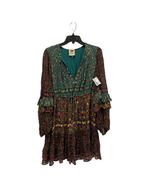 Vist Large View of Product Image Which is Used Farm Rio Short Dress B S-4/6