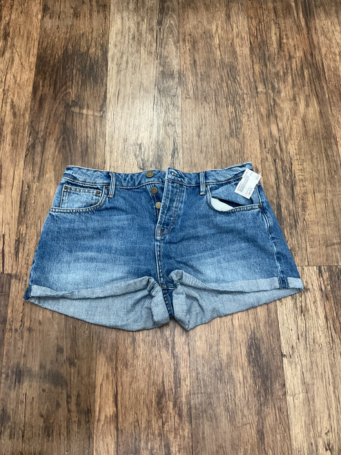 Vist Large View of Product Image Which is Used Sezane Shorts 8-29