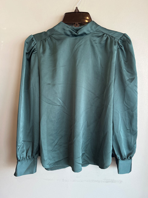 Vist Large View of Product Image Which is Used Loft Long Sleeve Top XXS