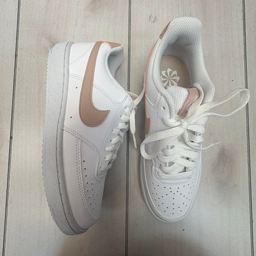 Vist Large View of Product Image Which is Used Nike Casual Shoes 7