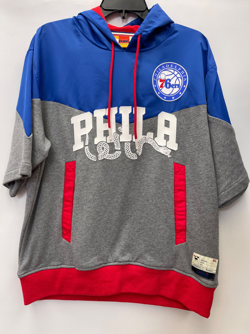 Vist Large View of Product Image Which is Sporting Event Used Unbranded Mens Sweatshirt L