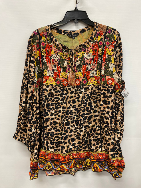 Vist Large View of Product Image Which is Used John Mark Long Sleeve Top XL-16