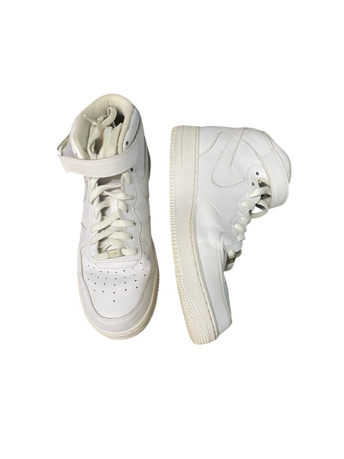 Vist Large View of Product Image Which is Used Nike Mens Athletic Shoes 13