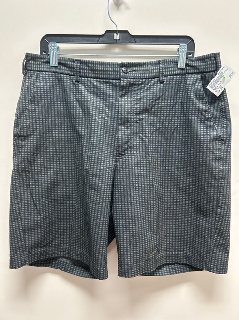 Vist Large View of Product Image Which is Used Pebble Beach Mens Shorts 36W