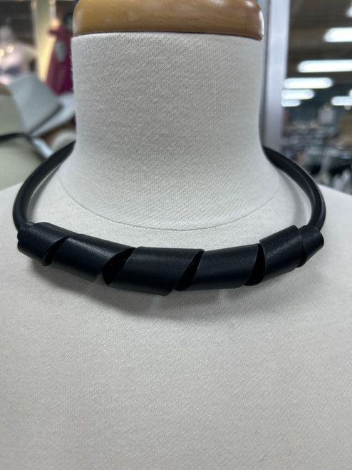 Vist Large View of Product Image Which is Used Chico's Necklace