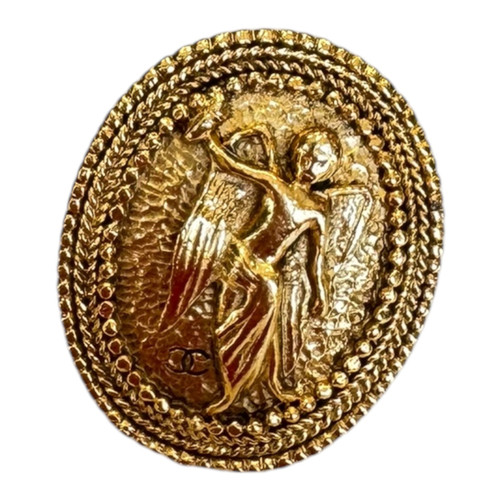 Vist Large View of Product Image Which is Used Chanel 1980 angel Brooch