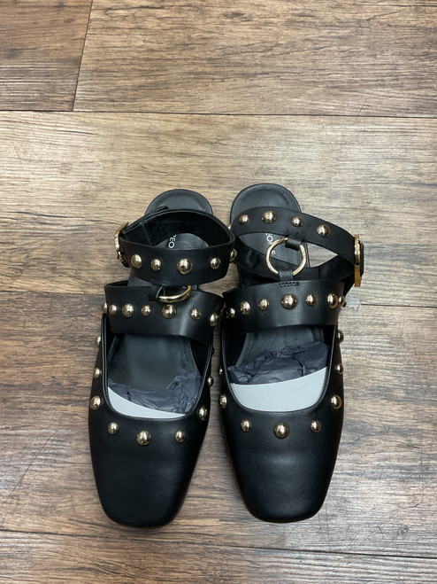 Vist Large View of Product Image Which is Used Unbranded Flats 8