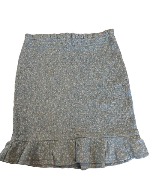 Vist Large View of Product Image Which is Gently used Abercrombie & Fitch skirt 0-25 (XS)