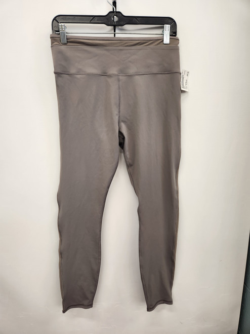 Vist Large View of Product Image Which is Used Vuori Active Leggings L 12-14/31-32