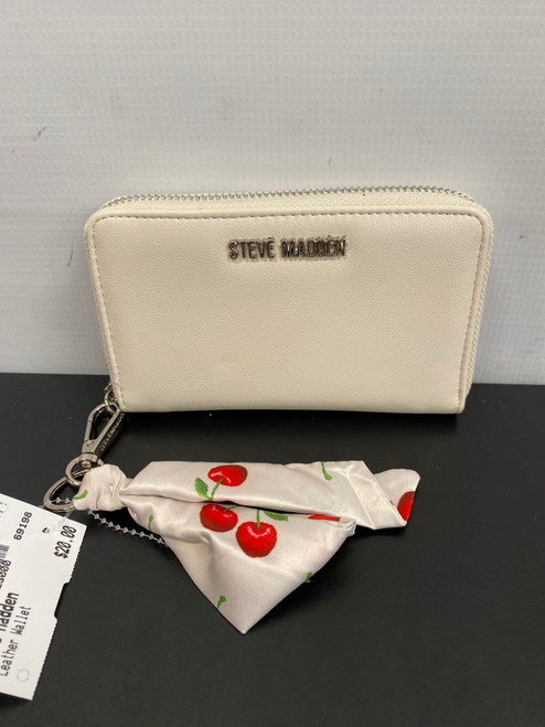 Vist Large View of Product Image Which is Used Steve Madden Leather Wallet