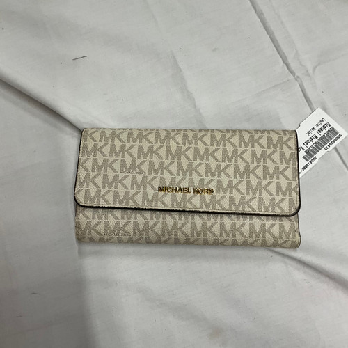 Vist Large View of Product Image Which is Used Michael Michael Kors Leather Wallet