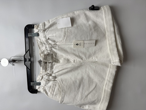 Vist Large View of Product Image Which is Used Sanctuary Shorts 8-29