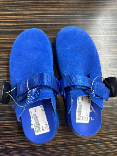 Vist Large View of Product Image Which is Used Sorel Clogs 6.5