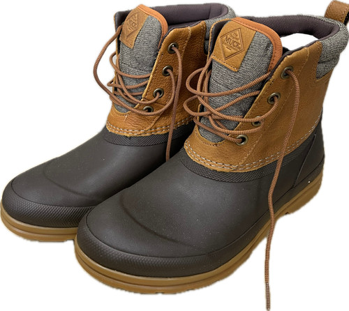 Vist Large View of Product Image Which is Used Muck Mens Boots 9