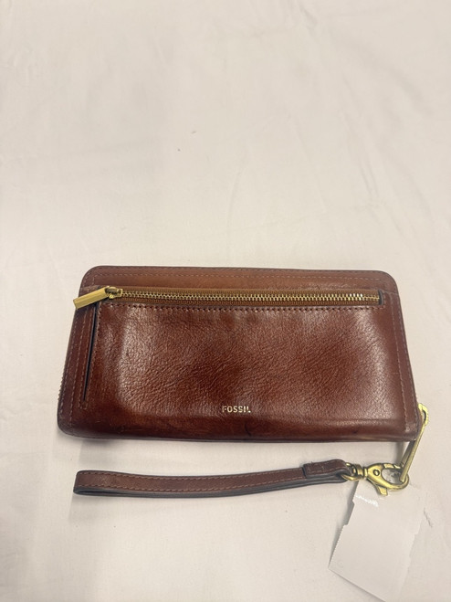 Vist Large View of Product Image Which is Used Fossil Leather Wristlet