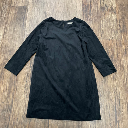 Vist Large View of Product Image Which is Used Marie Oliver Short Dress F L-12/14
