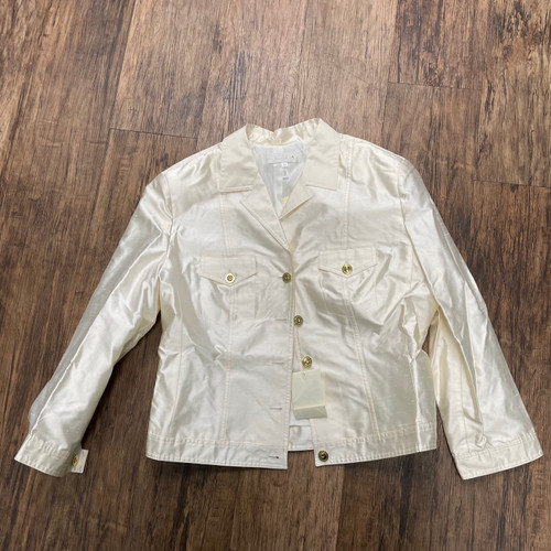 Vist Large View of Product Image Which is Used Escada Blazer XL-16
