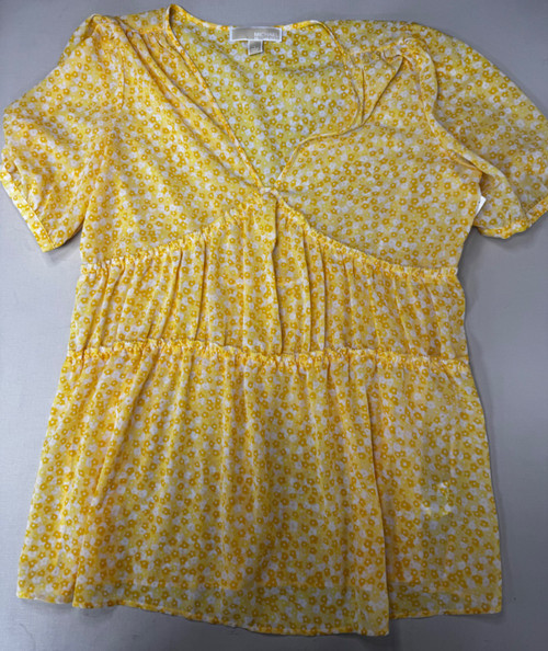 Vist Large View of Product Image Which is Used Michael Michael Kors Short Sleeve Top L-12/14