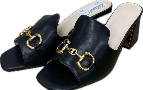 Vist Large View of Product Image Which is Used Unbranded Low Heels 10